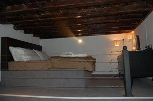 Hotel Trastevere Relais *